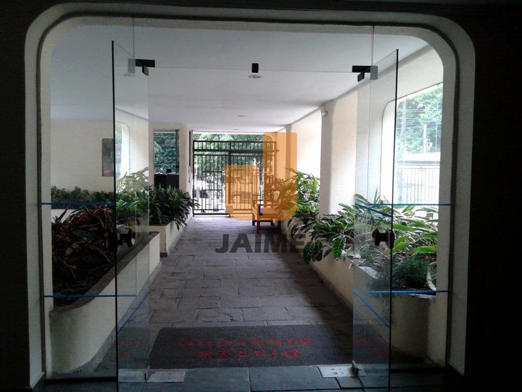 Apartamento de 1 dormitório na R CAIO PRADO — Consolação, São Paulo