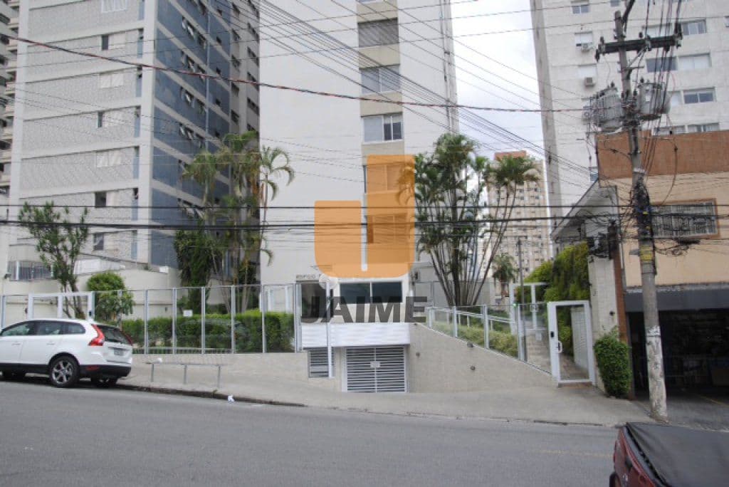 Apartamento de 3 dormitórios na R DOUTOR MELO ALVES — Cerqueira César, São Paulo - foto 2
