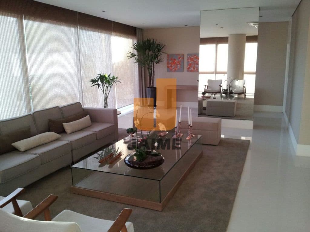 Apartamento de 3 dormitórios na R Gabriele D'annunzio — Campo Belo, São Paulo