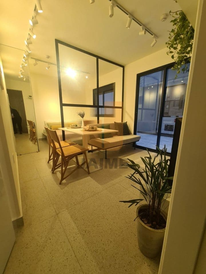 Apartamento de 1 dormitório na R General Jardim — Vila Buarque, São Paulo