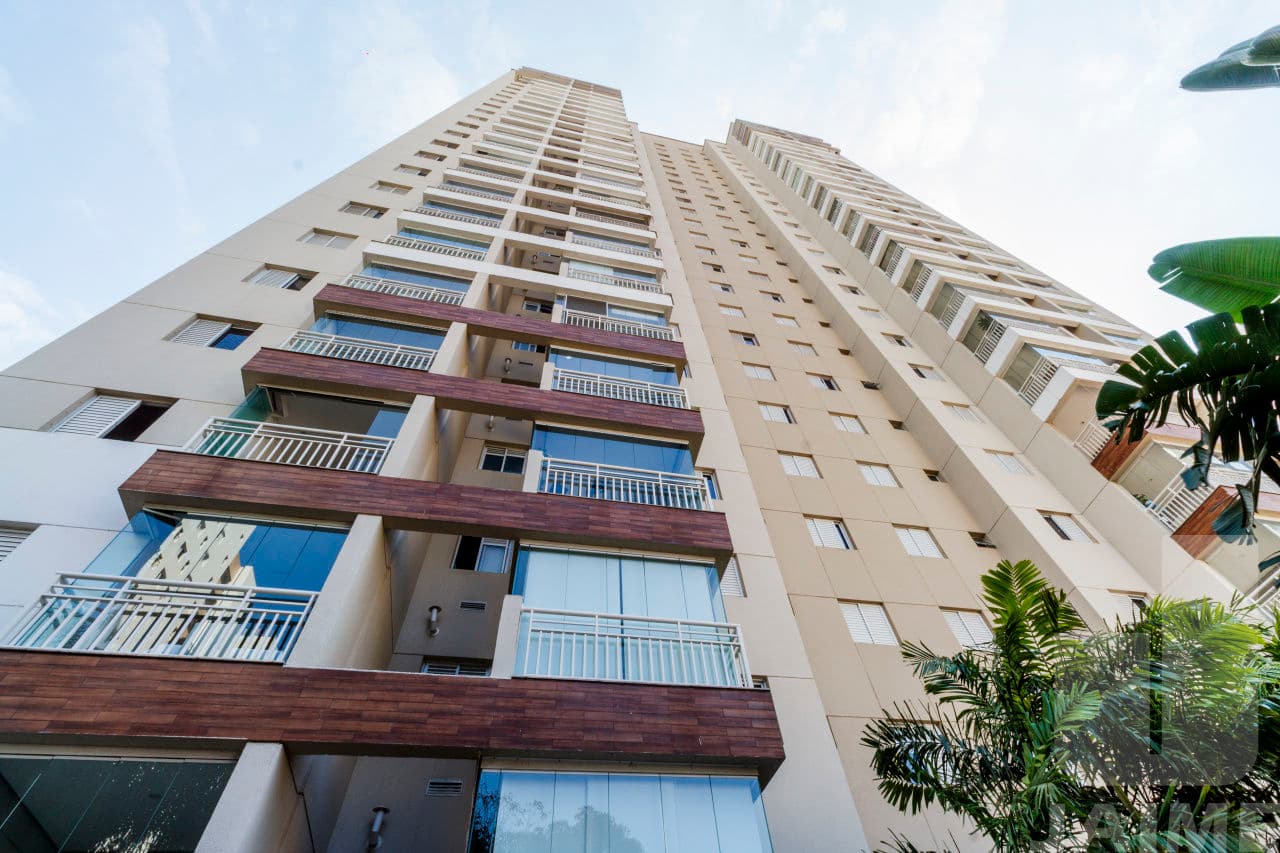 Apartamento de 2 dormitórios na R DOUTOR ALFREDO DE CASTRO — Barra Funda, São Paulo