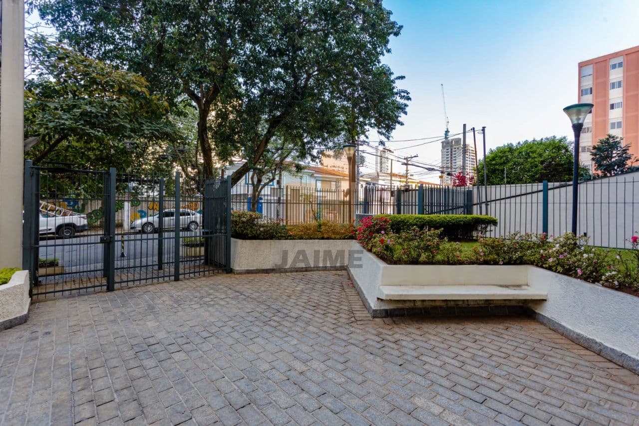 Apartamento de 3 dormitórios na R CAYOWAÁ — Sumaré, São Paulo - foto 3