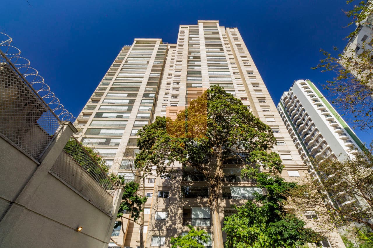 Apartamento de 5 dormitórios na R AIMBERÊ — Perdizes, São Paulo - foto 2