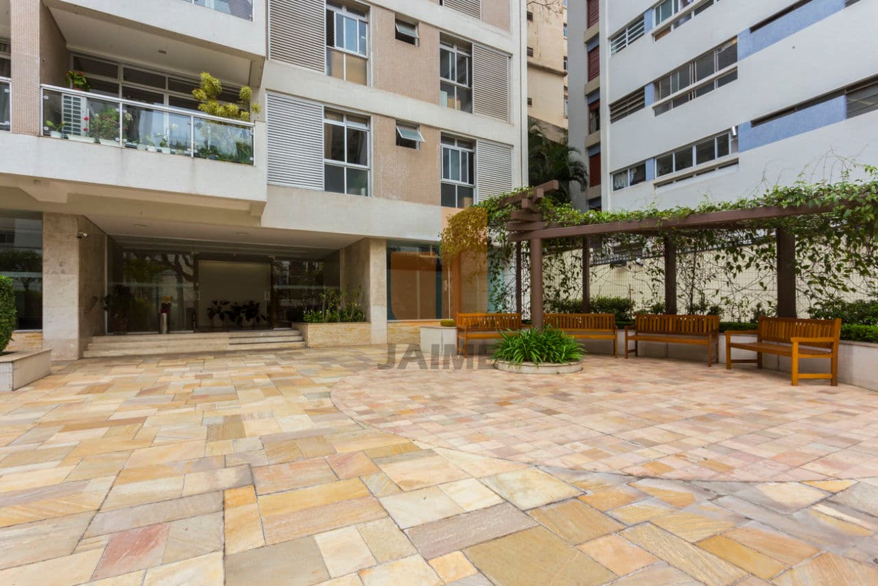 Apartamento de 3 dormitórios na R DOUTOR VEIGA FILHO — Higienópolis, São Paulo - foto 2