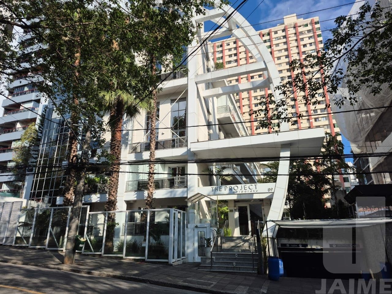 Comercial na R MELO ALVES — Jardim Monte Verde, São Paulo