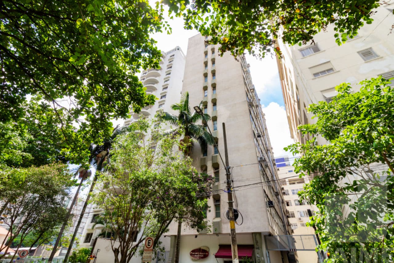 Comercial na R ITACOLOMI — Higienópolis, São Paulo