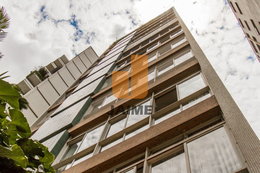 Apartamento de 3 dormitórios na R PERNAMBUCO — Higienópolis, São Paulo