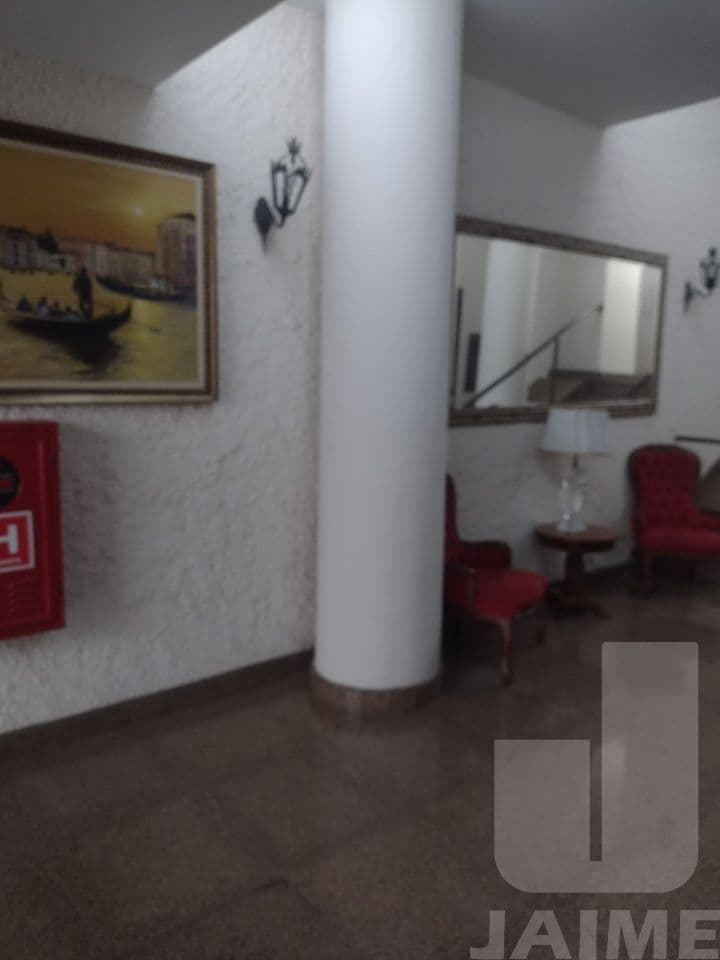 Apartamento de 1 dormitório na R BELA CINTRA — Consolação, São Paulo