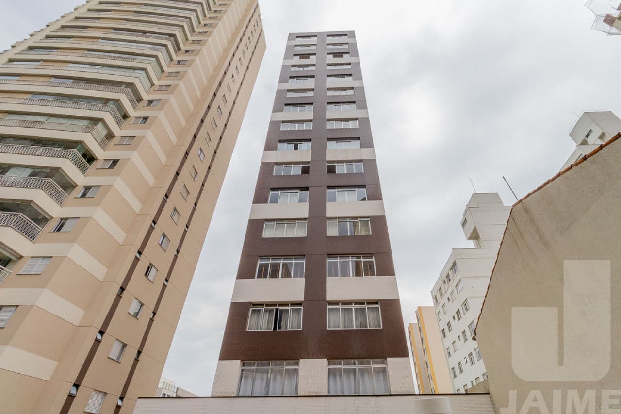 Apartamento de 3 dormitórios na R MINISTRO GODÓI — Perdizes, São Paulo