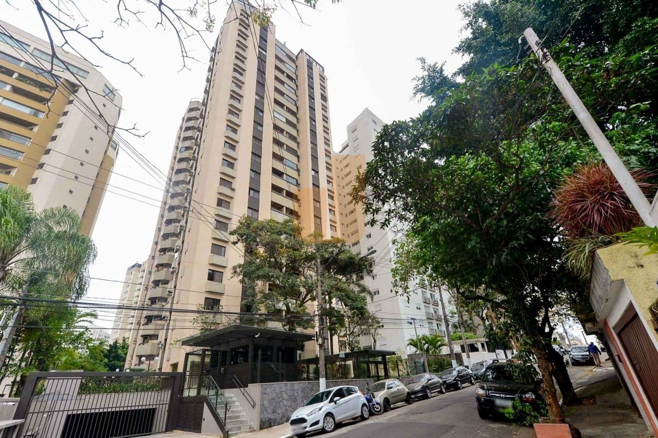 Apartamento de 3 dormitórios na R BERGAMOTA — Alto da Lapa, São Paulo