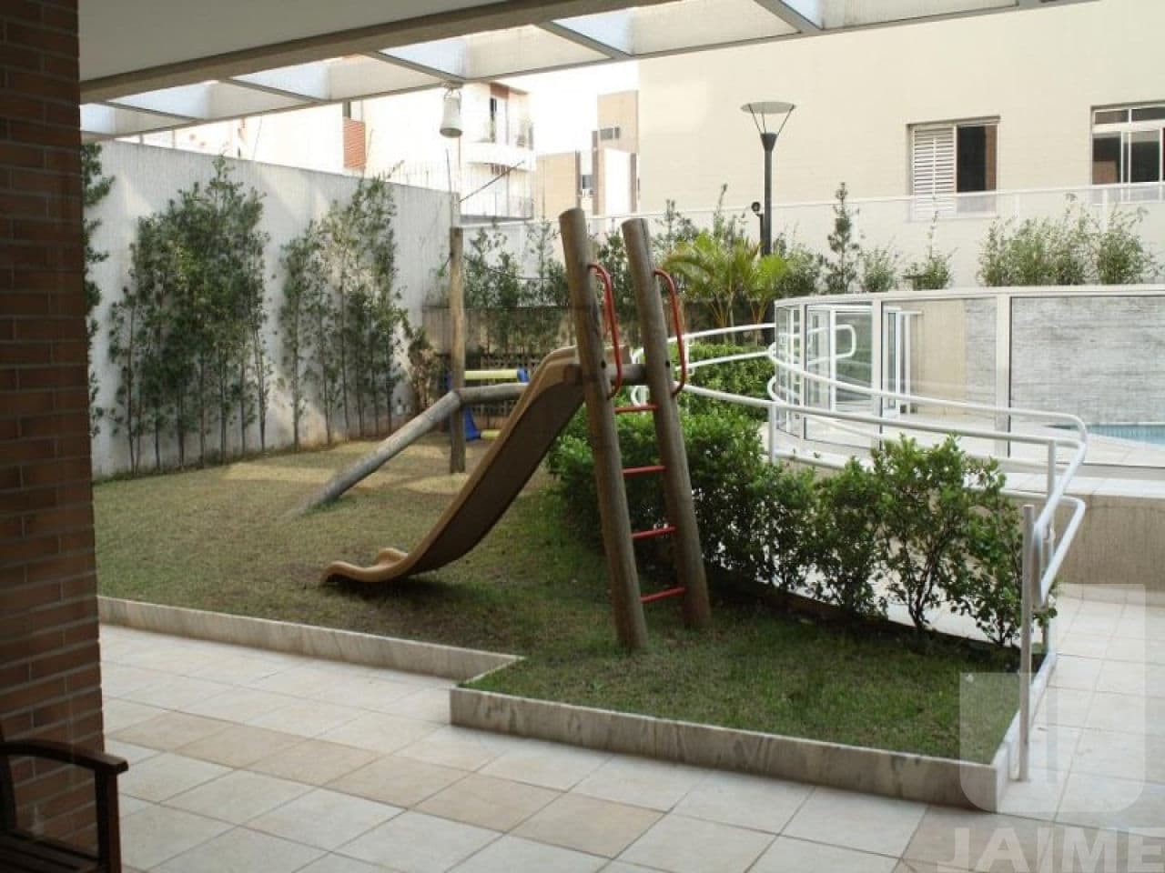 Apartamento de 2 dormitórios na R ALVES GUIMARÃES — Pinheiros, São Paulo - foto 3