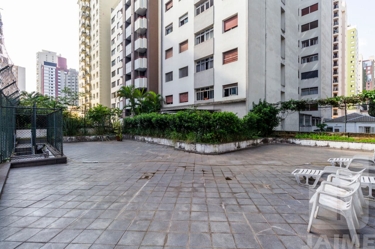 Apartamento de 2 dormitórios na R CRISTIANO VIANA — Cerqueira César, São Paulo - foto 2