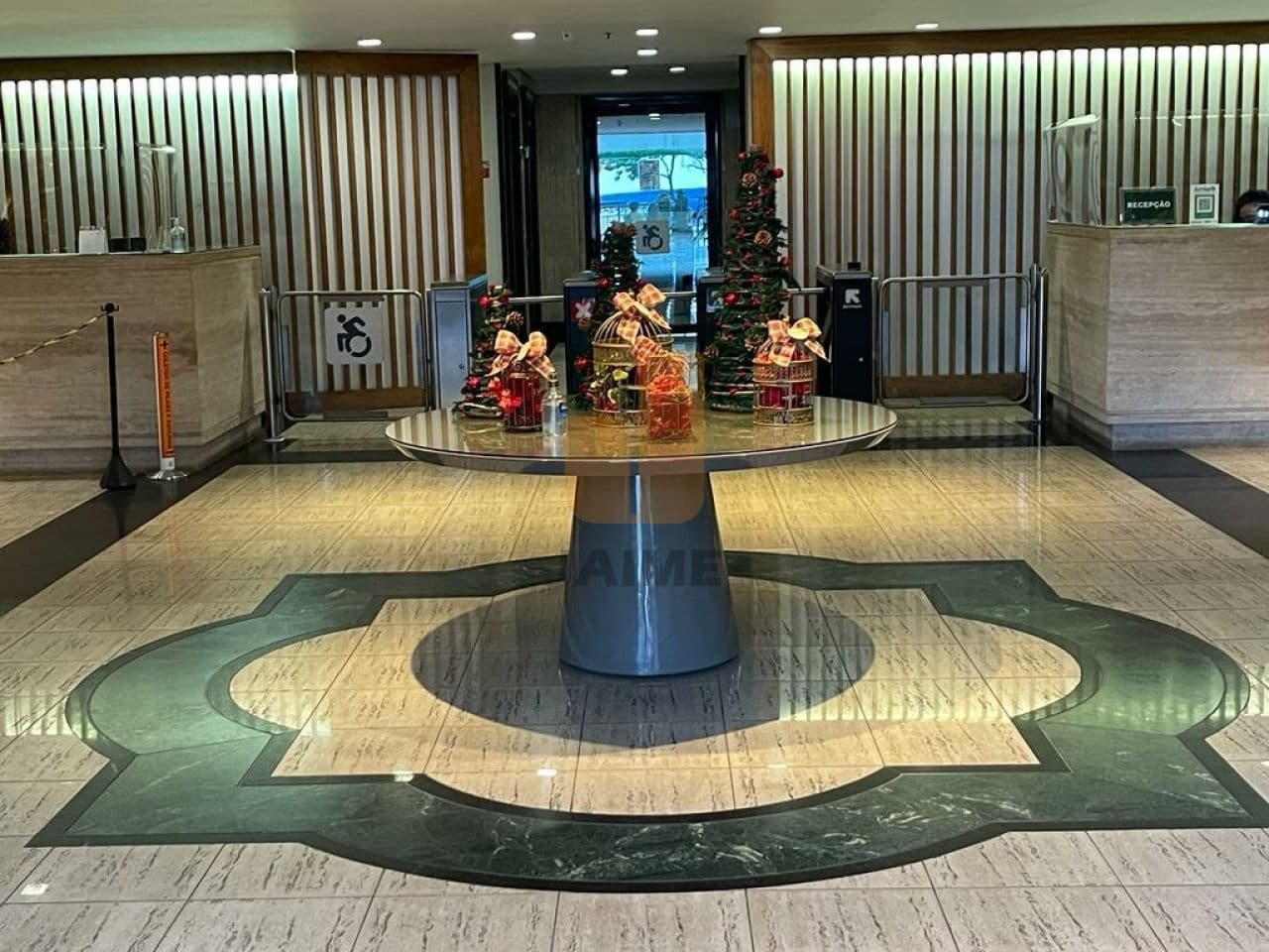 Comercial na AV ANGÉLICA — Higienópolis, São Paulo - foto 3
