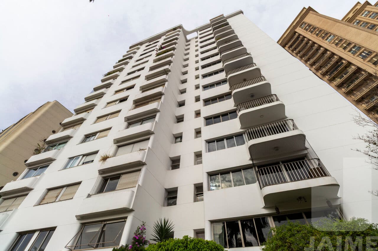 Apartamento de 4 dormitórios na R ENGENHEIRO EDGAR EGÍDIO DE SOUSA — Higienópolis, São Paulo