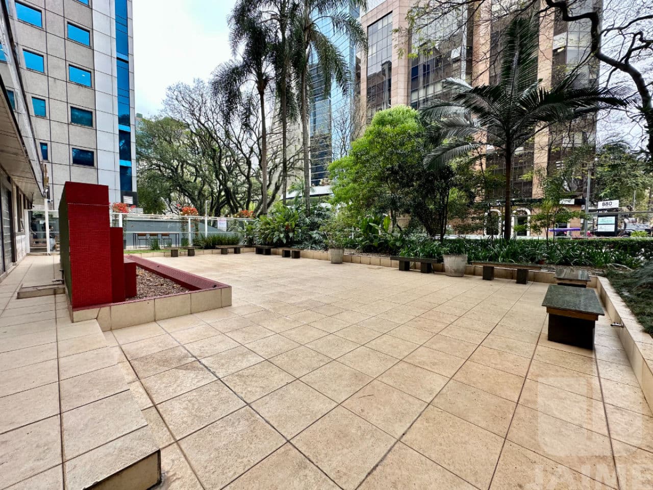Comercial na AL JOAQUIM EUGÊNIO DE LIMA — Jardim Paulista, São Paulo - foto 3