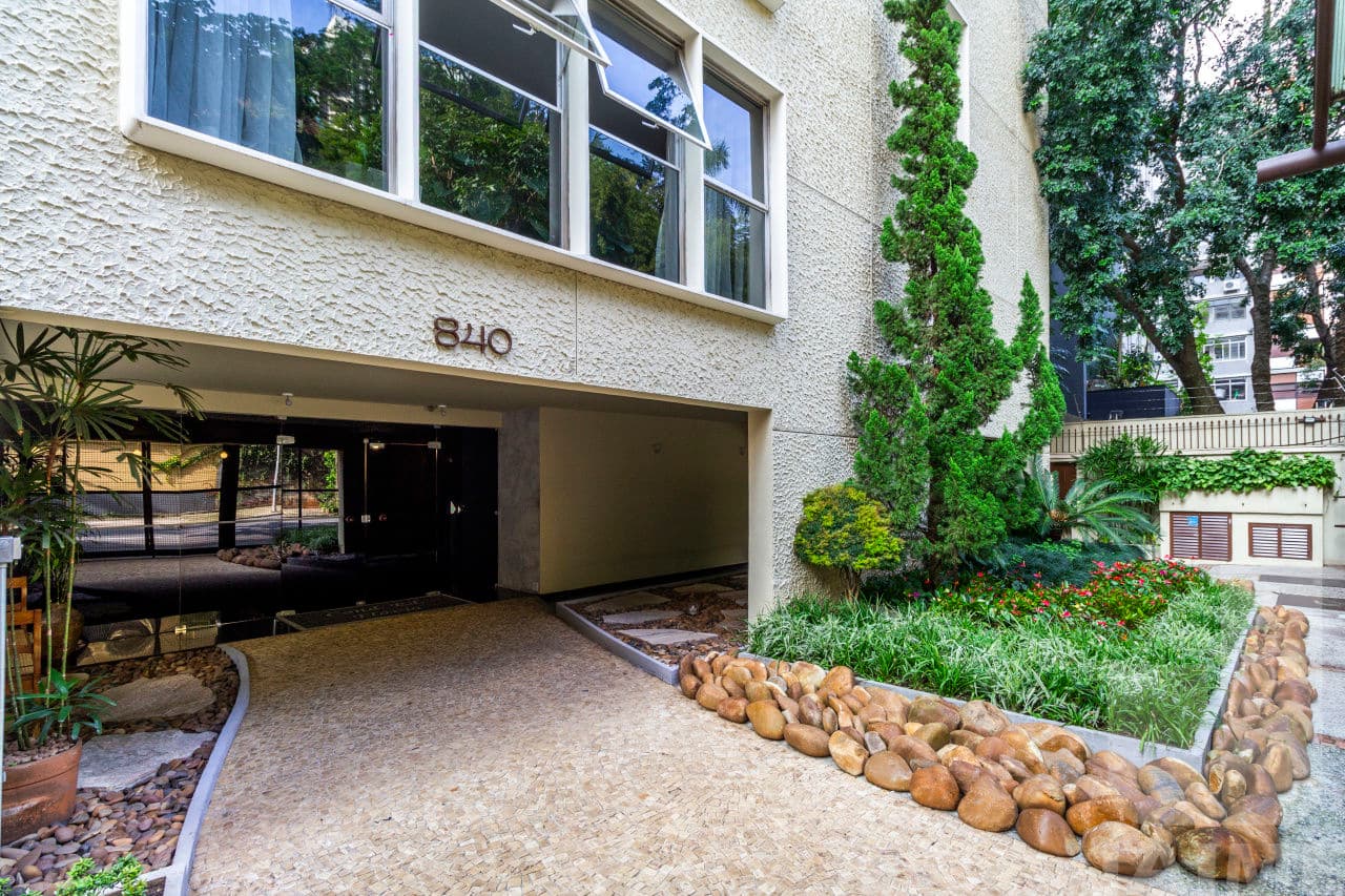 Apartamento de 3 dormitórios na R GENERAL JARDIM — Vila Buarque, São Paulo - foto 2
