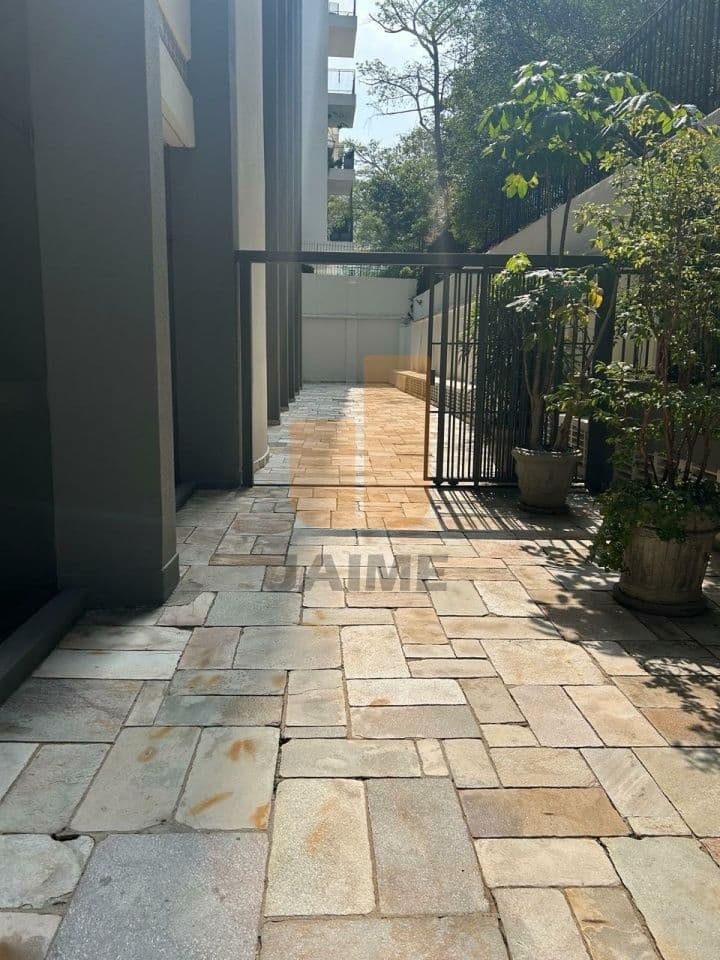 Apartamento de 4 dormitórios na R Itacolomi — Higienópolis, São Paulo - foto 4