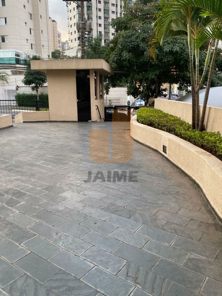 Apartamento de 2 dormitórios na R Padre Machado — Bosque da Saúde, São Paulo