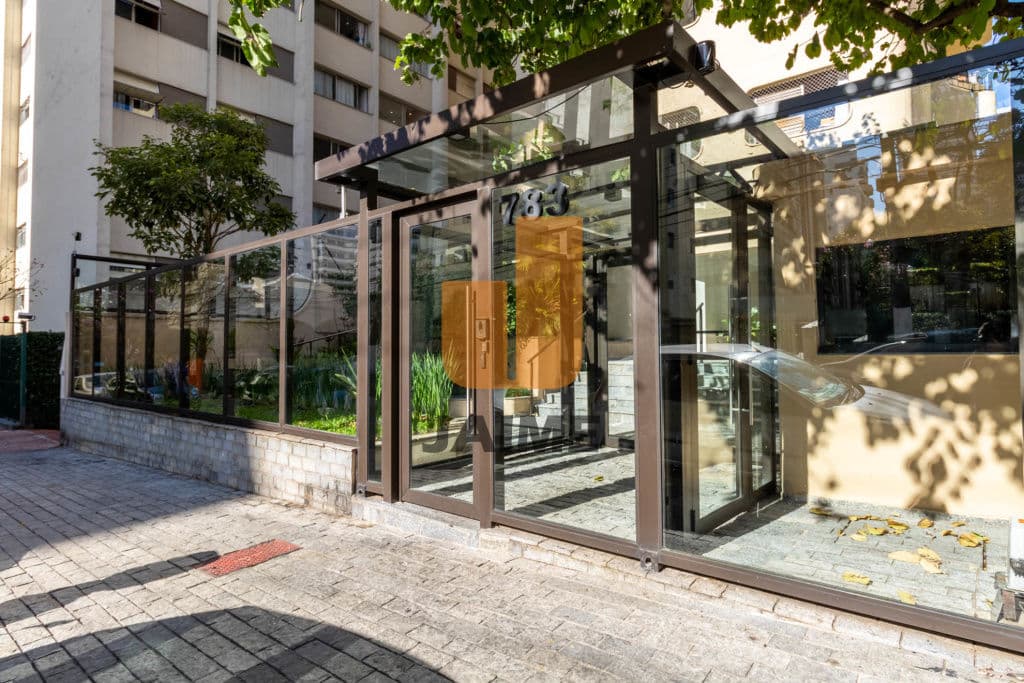 Apartamento de 3 dormitórios na R Tuim — Moema, São Paulo - foto 2