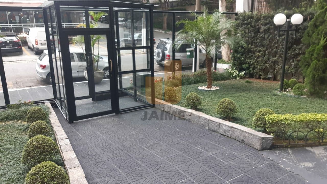 Apartamento de 3 dormitórios na R Paraguassu — Perdizes, São Paulo