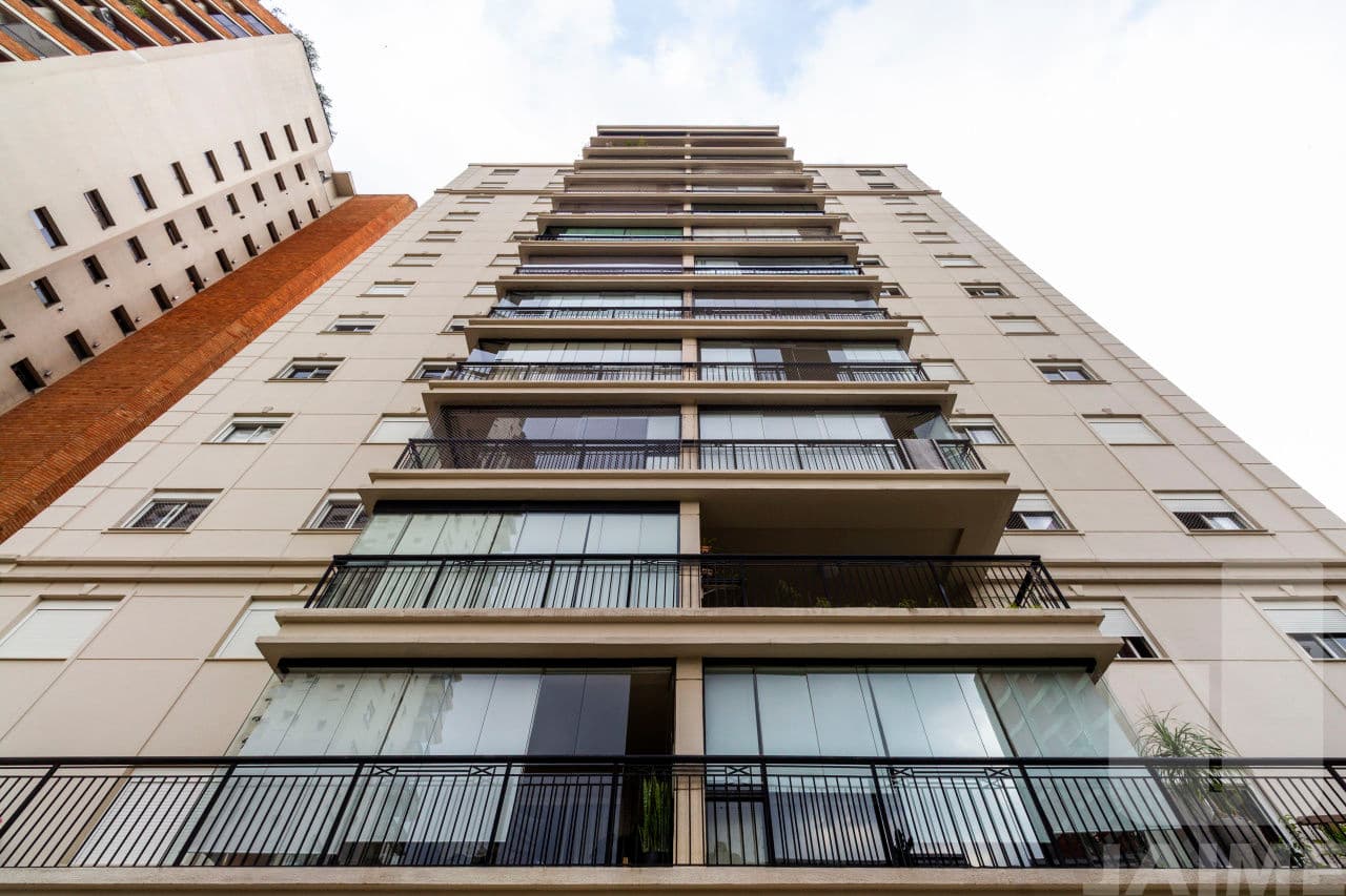 Apartamento de 3 dormitórios na R LINCOLN ALBUQUERQUE — Perdizes, São Paulo
