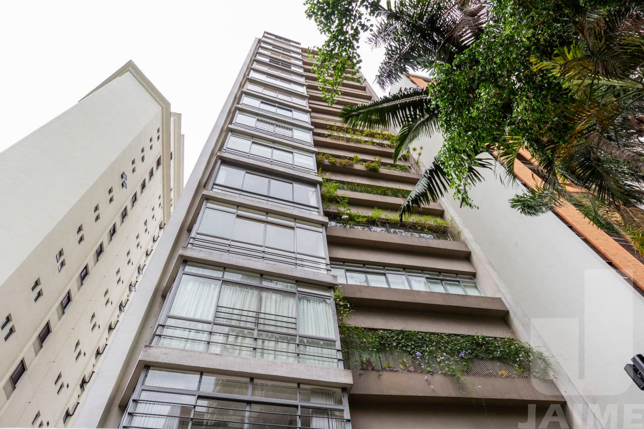 Apartamento de 4 dormitórios na AV HIGIENÓPOLIS — Higienópolis, São Paulo