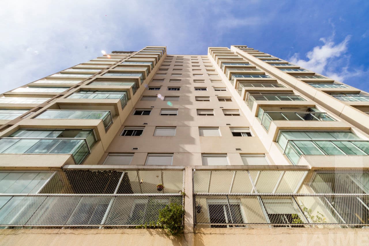 Apartamento de 2 dormitórios na R Dos Americanos — Barra Funda, São Paulo
