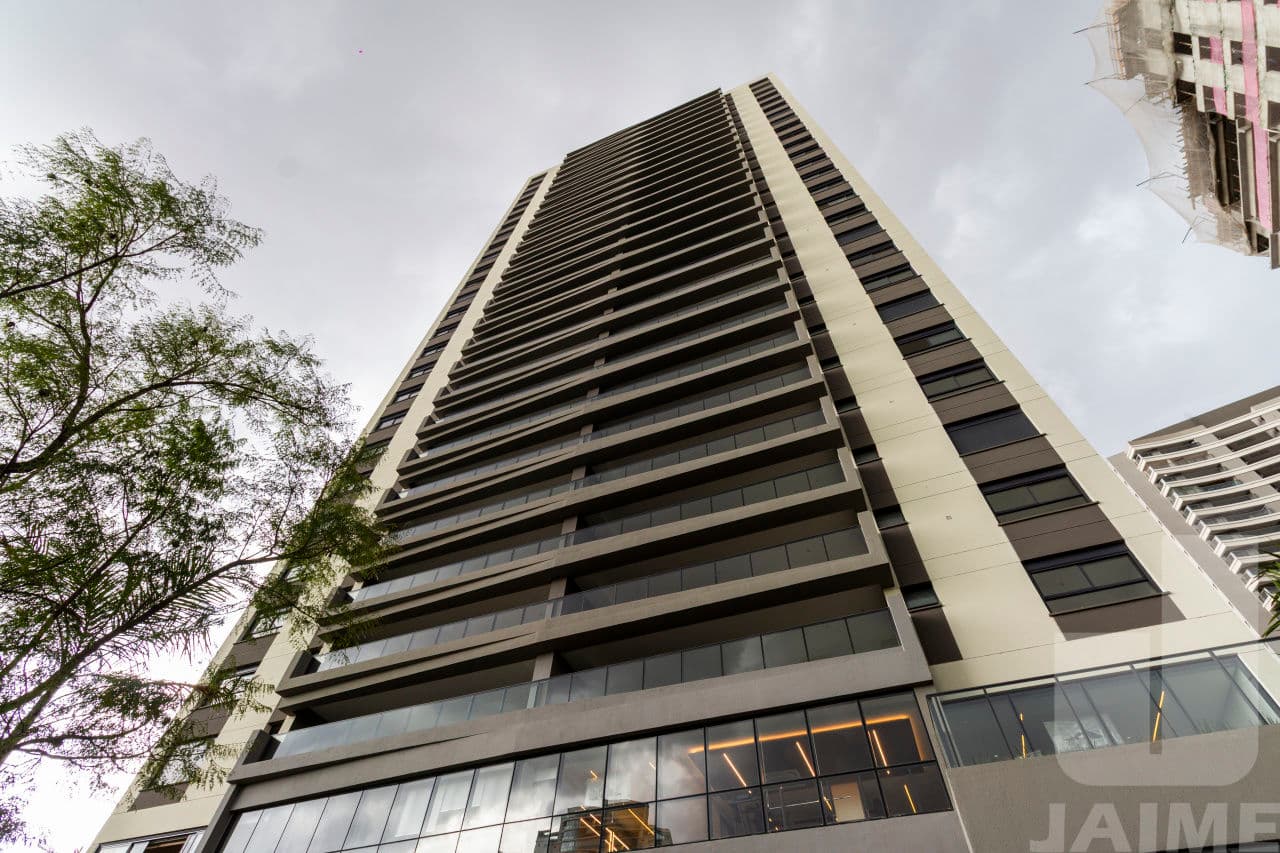 Apartamento de 3 dormitórios na R Marc Chagall — Água Branca, São Paulo