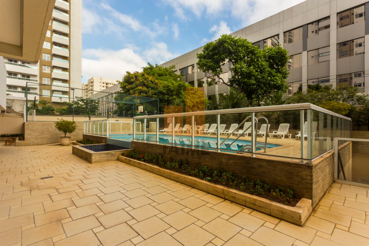 Apartamento de 3 dormitórios na R DOUTOR ALFREDO DE CASTRO — Barra Funda, São Paulo - foto 2
