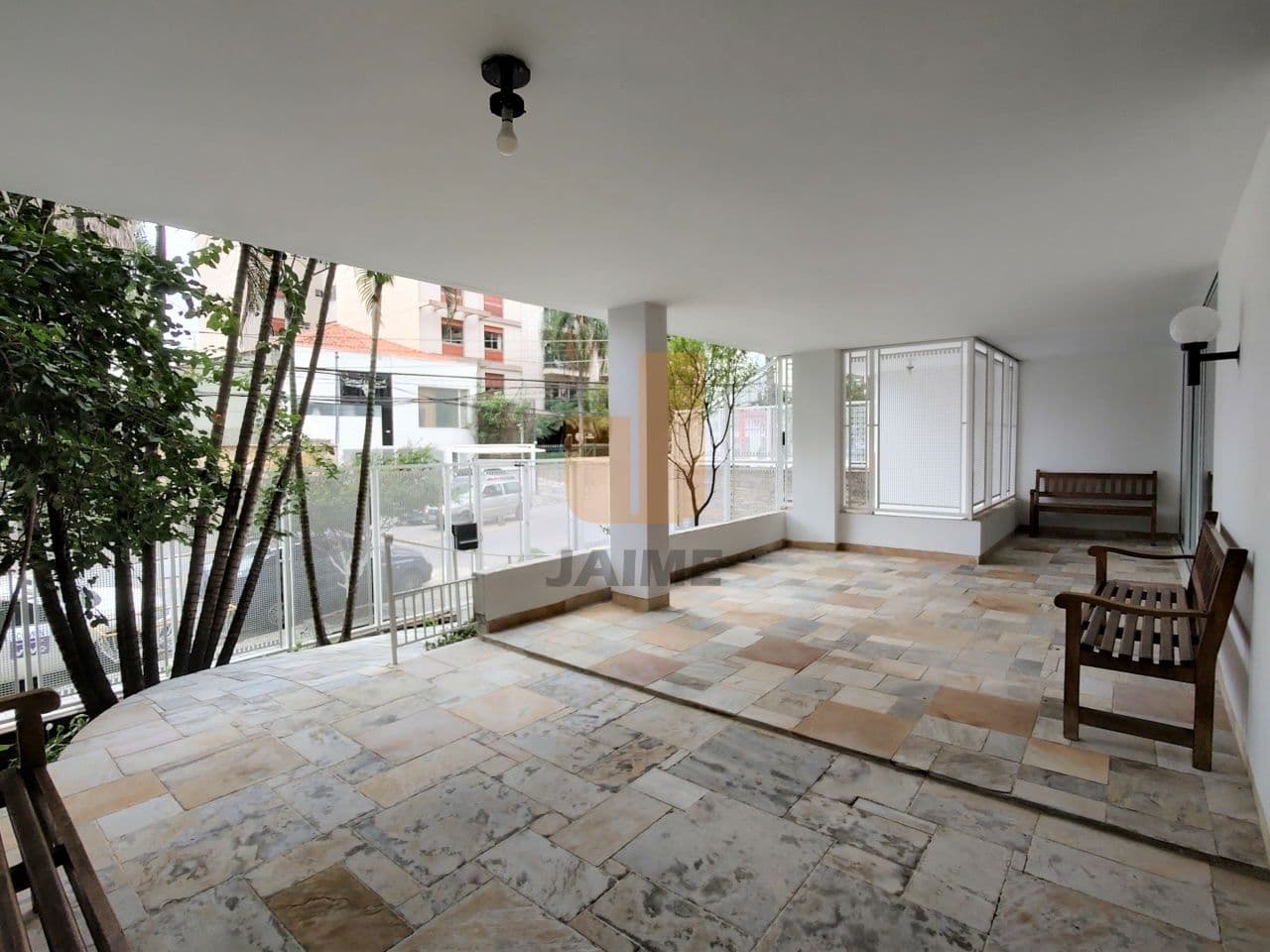 Apartamento de 2 dormitórios na R JOÃO MOURA — Pinheiros, São Paulo - foto 2