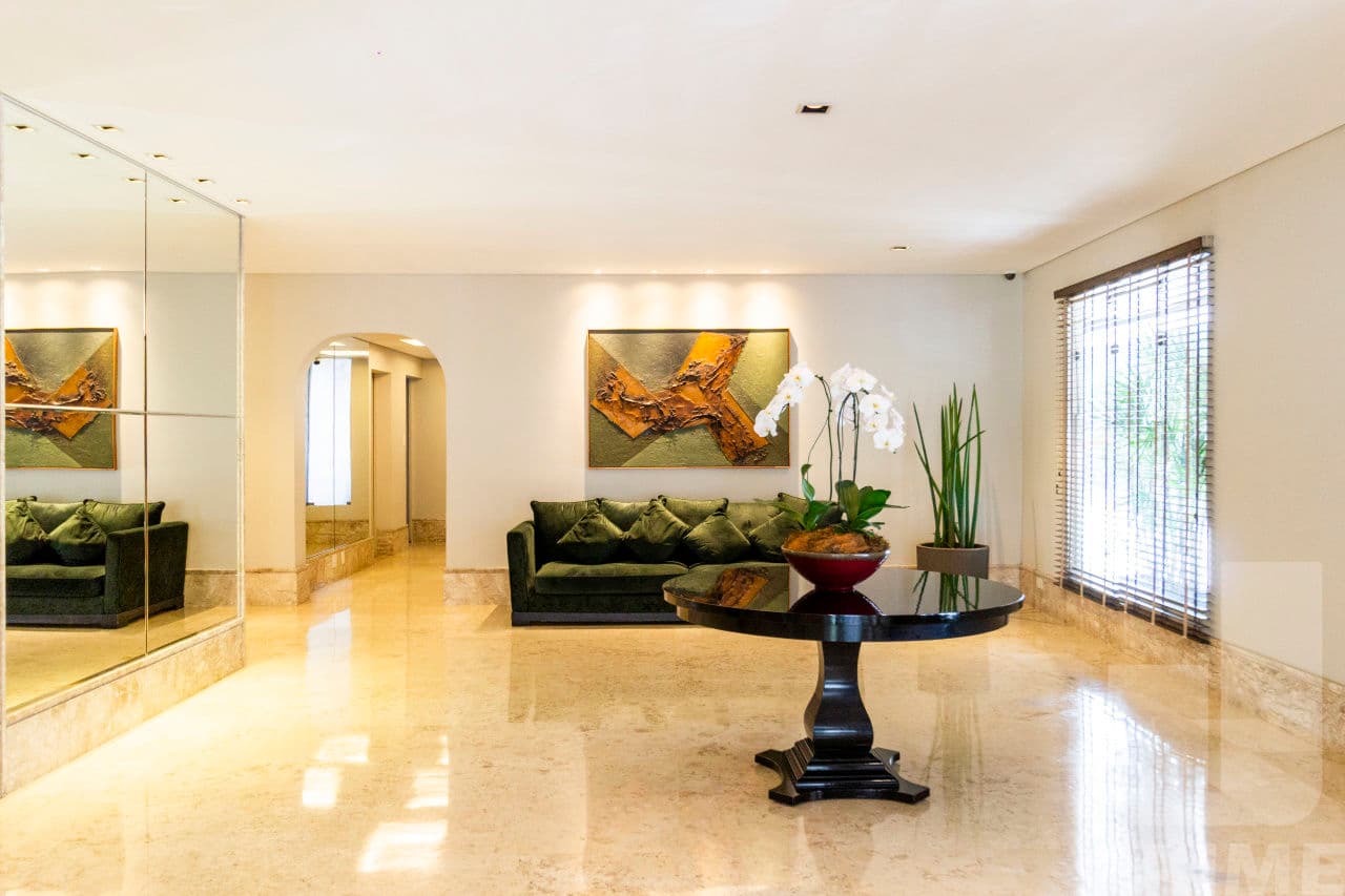 Apartamento de 3 dormitórios na R JOÃO MOURA — Pinheiros, São Paulo - foto 2