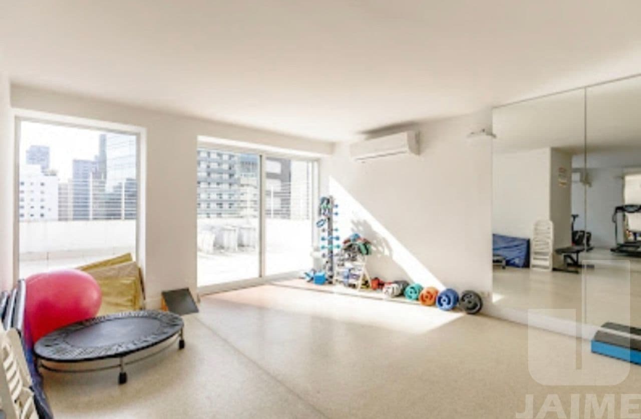 Apartamento de 3 dormitórios na R JACURICI — Itaim Bibi, São Paulo - foto 2