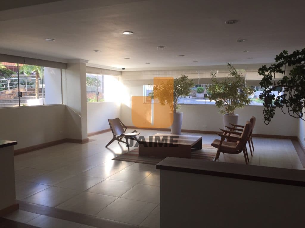 Apartamento em Vila Madalena