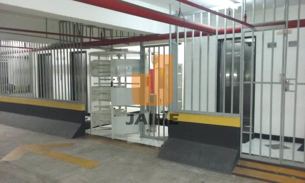 Comercial na R TEODORO SAMPAIO — Pinheiros, São Paulo - foto 3