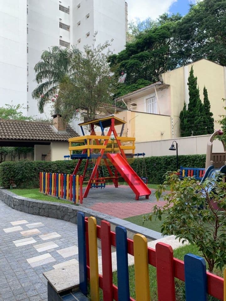 Apartamento de 4 dormitórios na R TURIASSU — Perdizes, São Paulo - foto 2