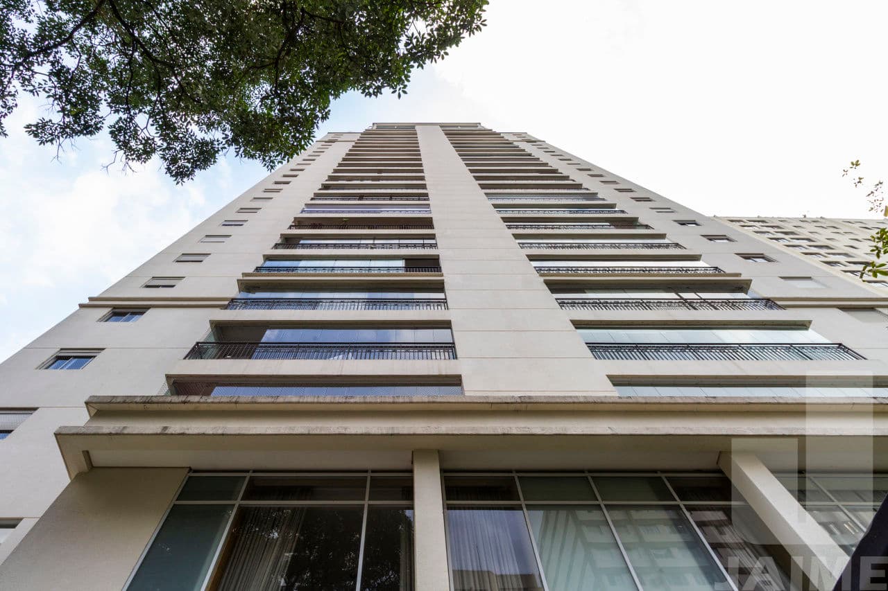 Apartamento de 2 dormitórios na R ALVES GUIMARÃES — Pinheiros, São Paulo