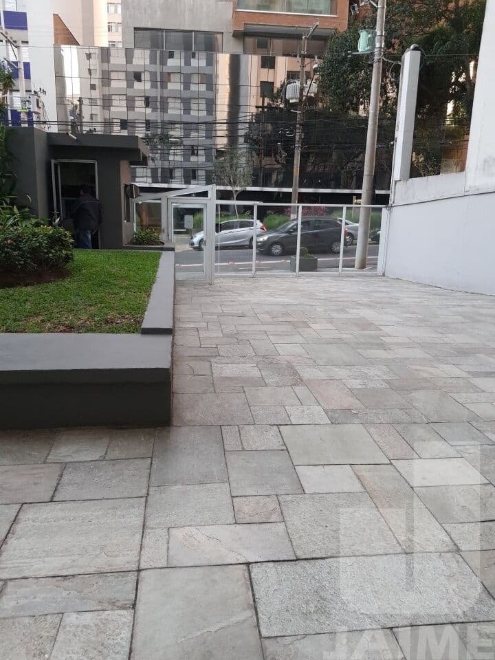 Apartamento de 2 dormitórios na R LISBOA — Cerqueira César, São Paulo - foto 3