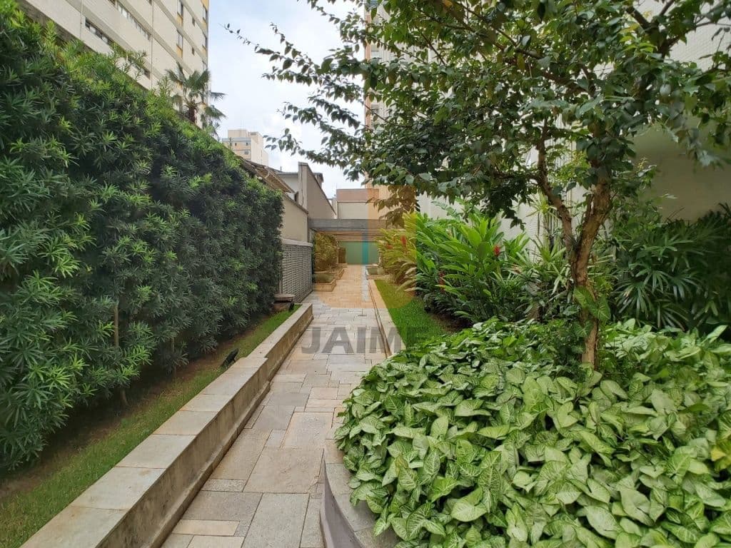 Apartamento de 3 dormitórios na R OSCAR FREIRE — Pinheiros, São Paulo - foto 2