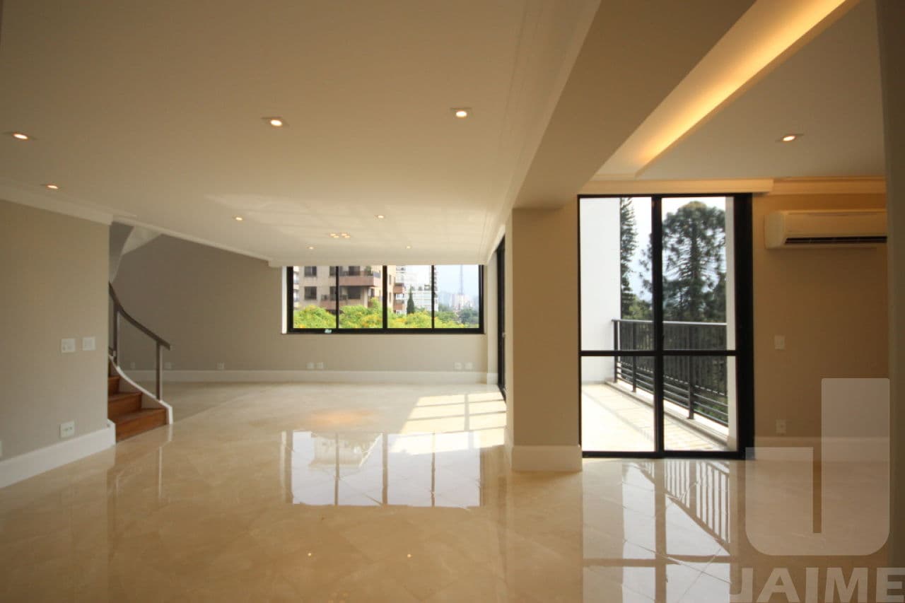 Apartamento de 3 dormitórios na R ALAGOAS — Higienópolis, São Paulo