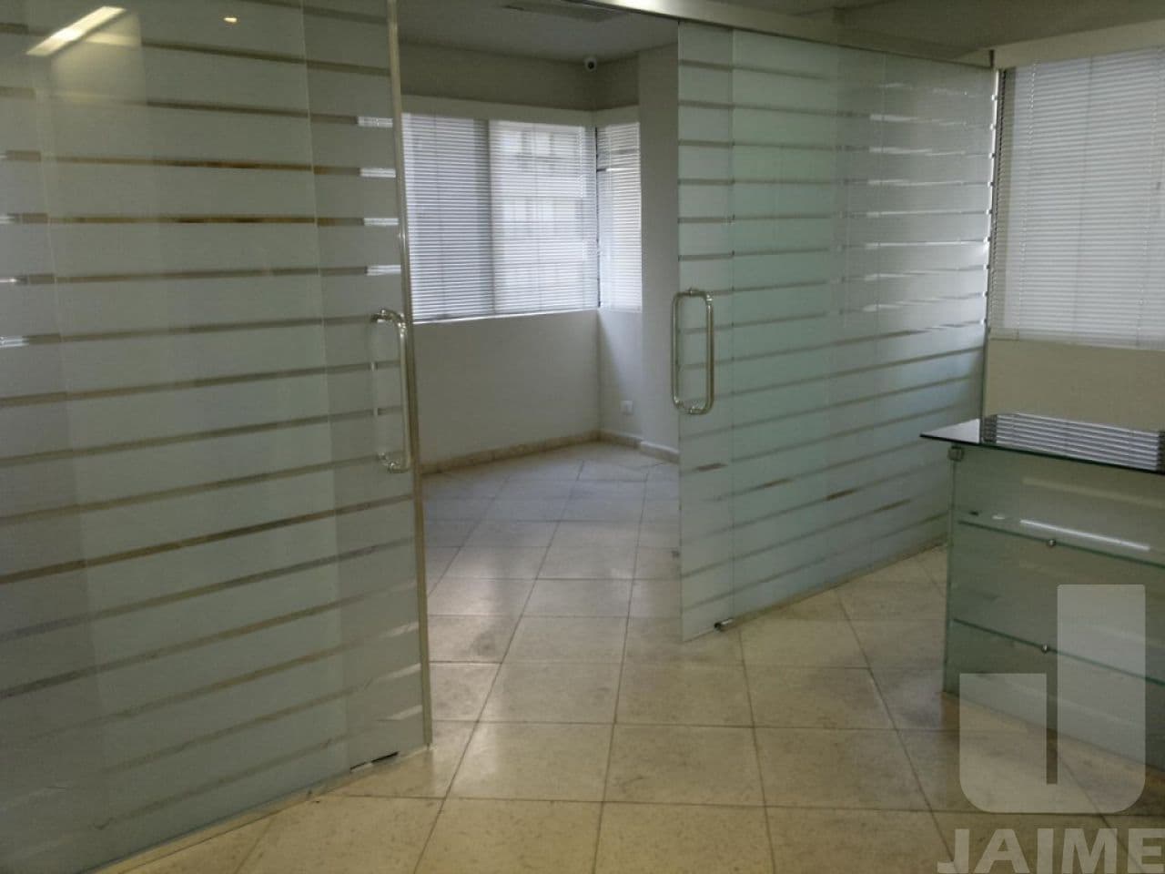 Comercial em Santa Cecília