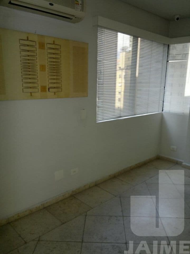 Comercial na R SÃO VICENTE DE PAULA — Santa Cecília, São Paulo - foto 4