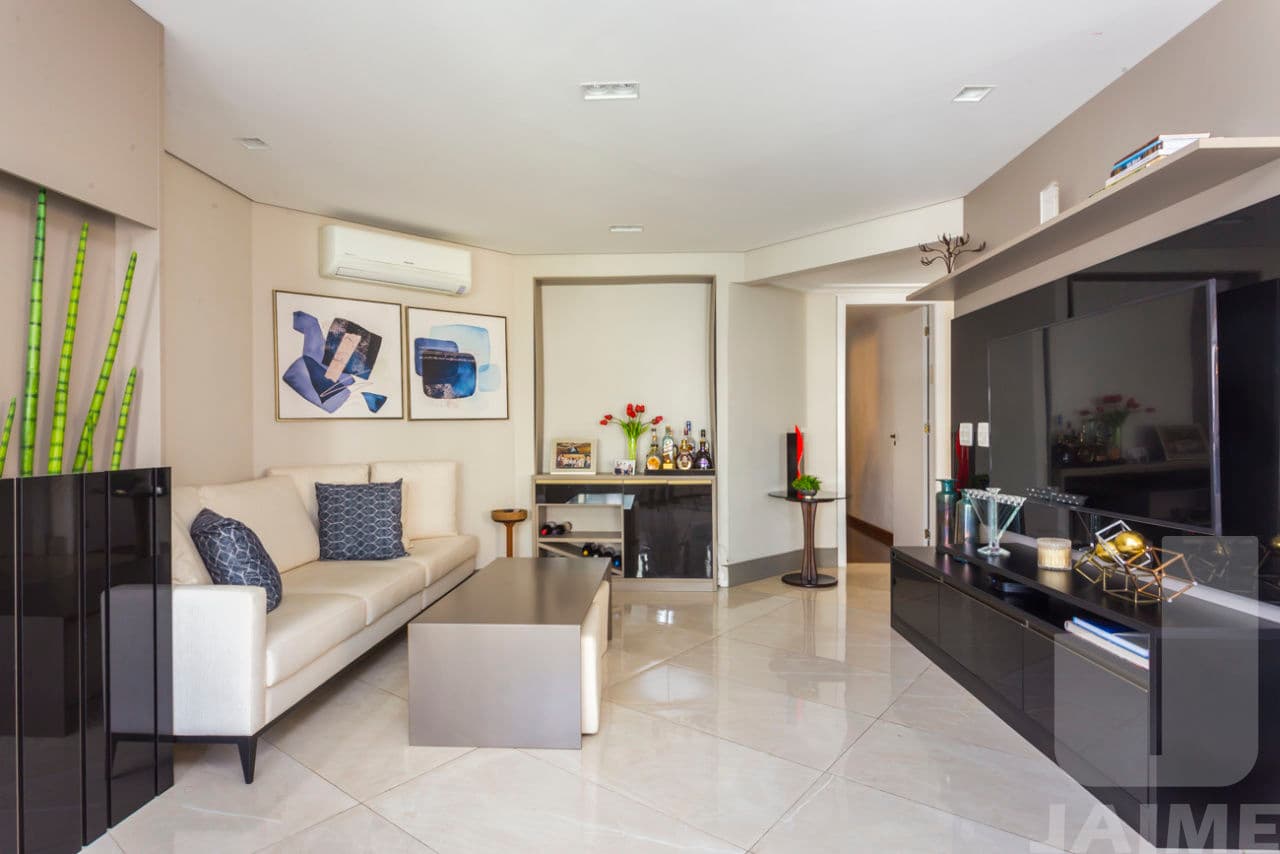 Apartamento de 4 dormitórios na R DOUTOR BRASÍLIO MACHADO — Higienópolis, São Paulo - foto 4