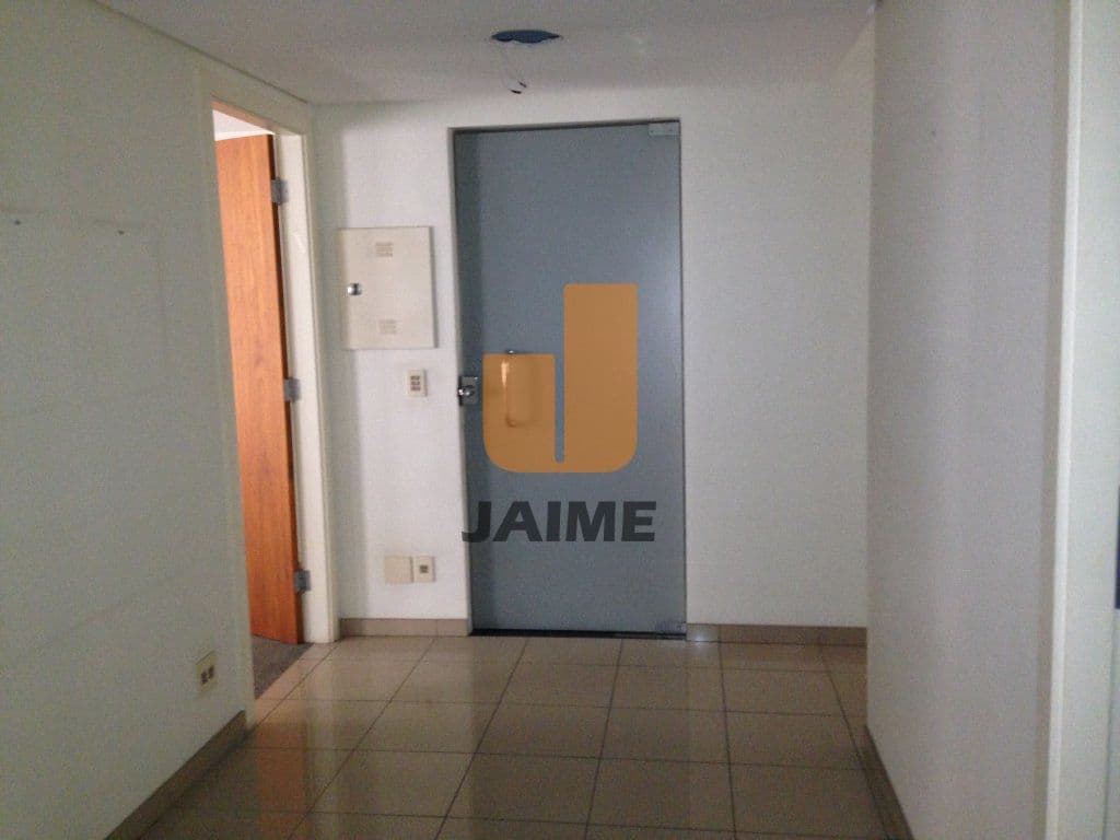 Comercial na R EMÍLIO DE MENEZES — Higienópolis, São Paulo - foto 2