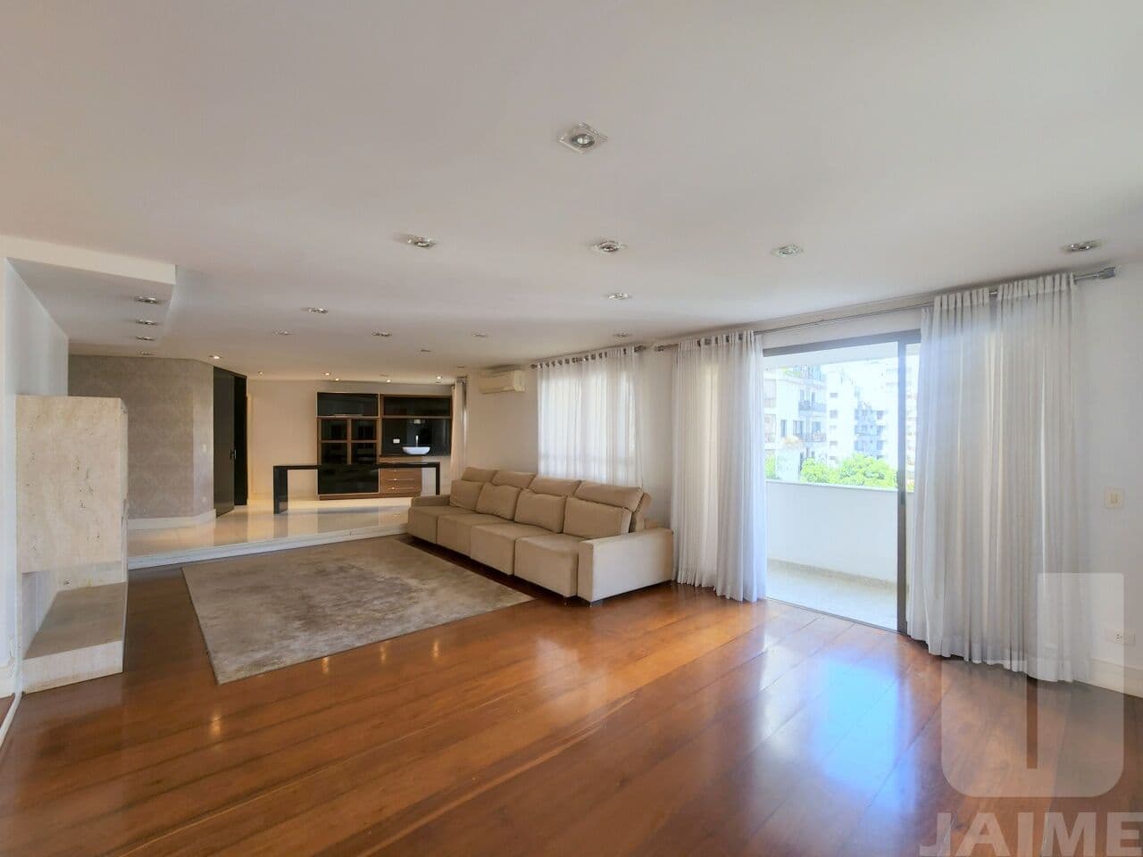 Apartamento de 3 dormitórios na R MANGABEIRAS — Higienópolis, São Paulo - foto 3
