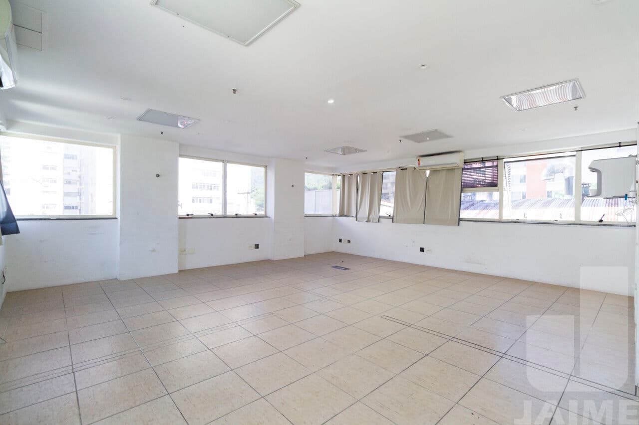 Comercial na R BARONESA DE ITU — Higienópolis, São Paulo - foto 2