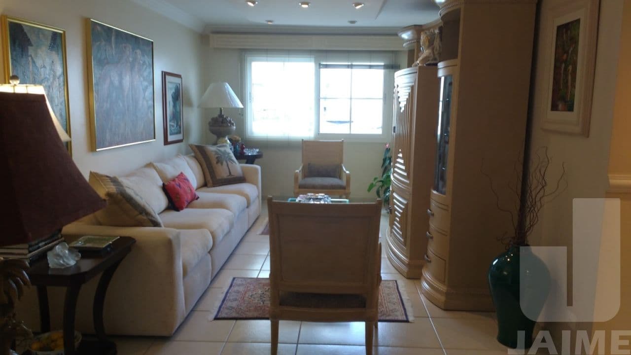 Apartamento de 3 dormitórios na R DOUTOR ALBUQUERQUE LINS — Higienópolis, São Paulo