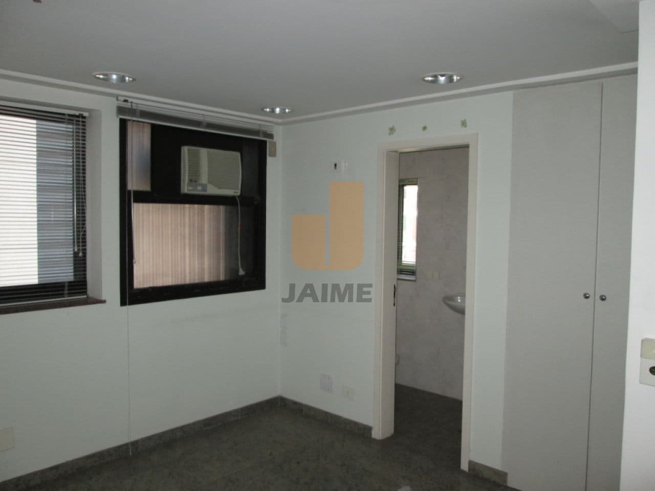 Comercial na AV ANGÉLICA — Higienópolis, São Paulo - foto 2
