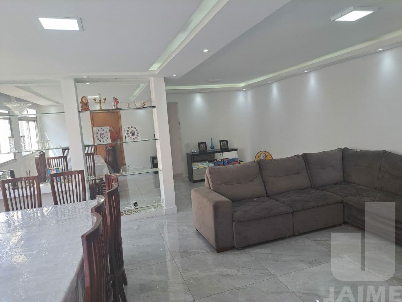 Apartamento de 4 dormitórios na R DOUTOR ALBUQUERQUE LINS — Higienópolis, São Paulo