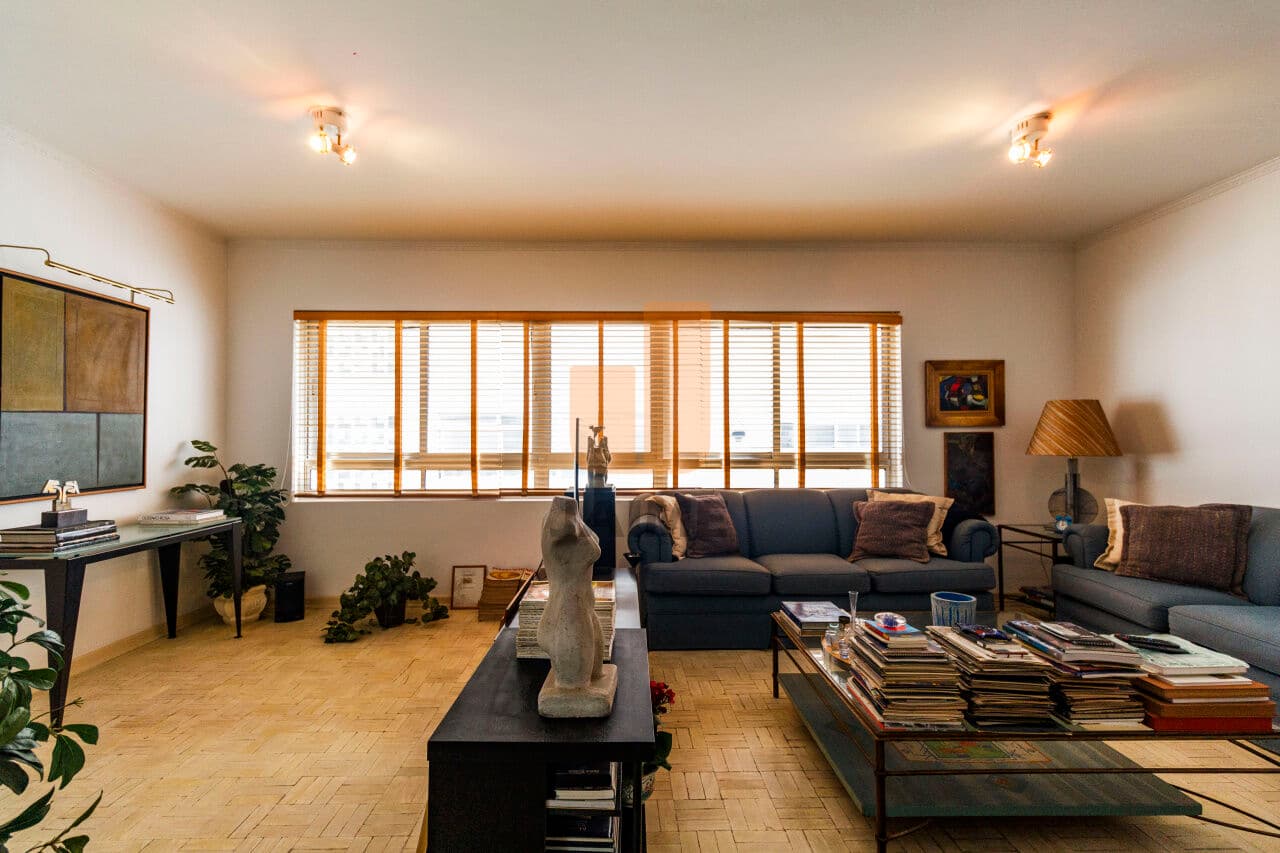 Apartamento de 3 dormitórios na R PIAUÍ — Higienópolis, São Paulo