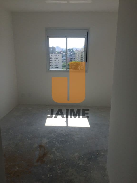 Apartamento em Vila Ipojuca